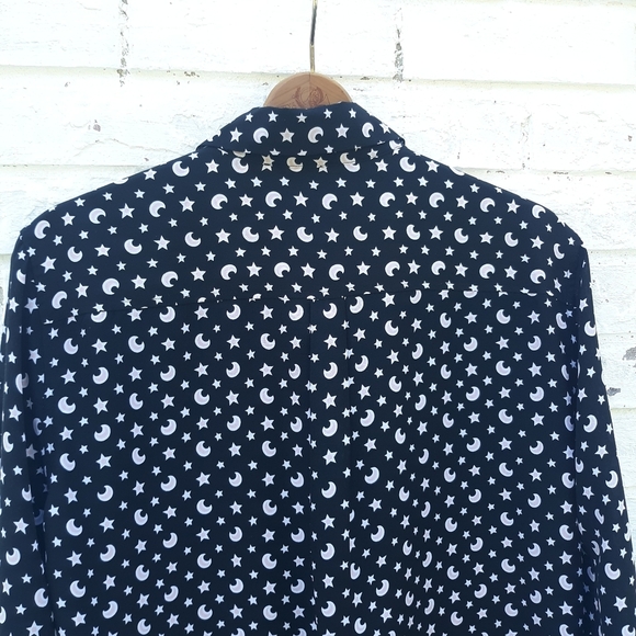 Equipment Shirt Silk Button Down Moon Star - Picture 11 of 12